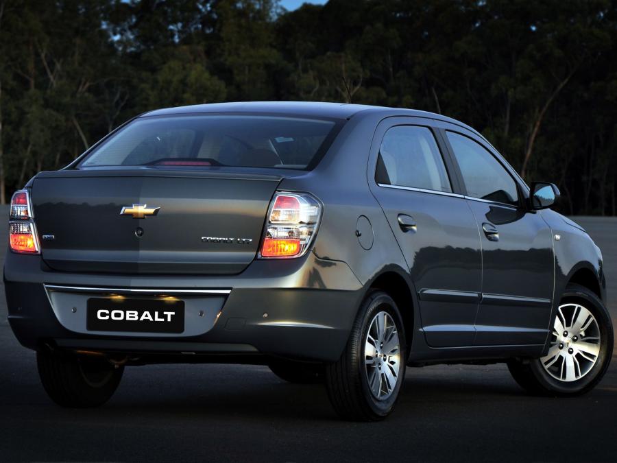  Chevrolet Cobalt 2011 года  (BR) (фото 4 из 16)